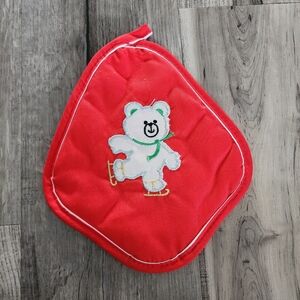 Red Bear Vintage 1990 Embroidered Christmas Pot Holder